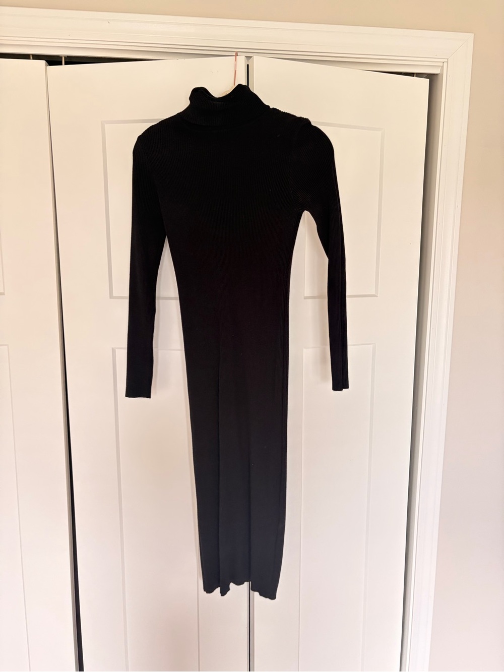 Black Long Sleeve Turtleneck Knit Dress